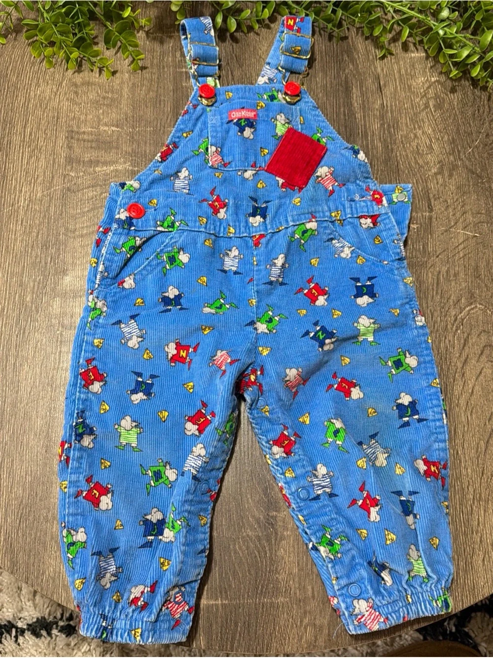 Oshkosh B'gosh Vestback Vintage Corduroy Overalls 12 Months Mouse and Cheese